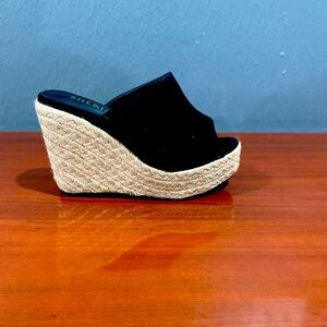 brand new platform sandals